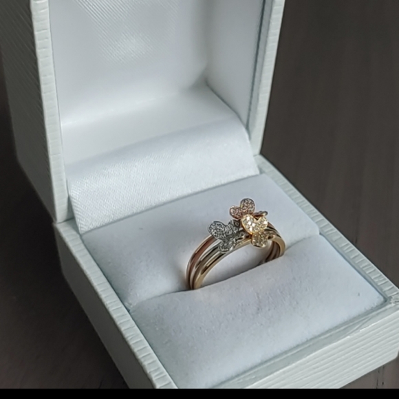 Gold 14k Butterfly Diamond Ring - Picture 5 of 8